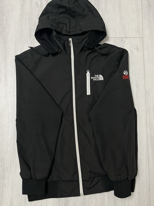 легка куртка-вітрьовка tnf XL