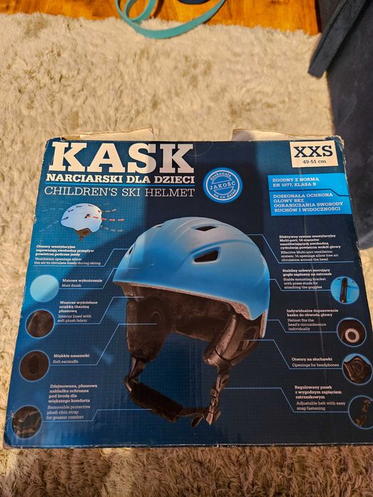 Kask narty łyżwy