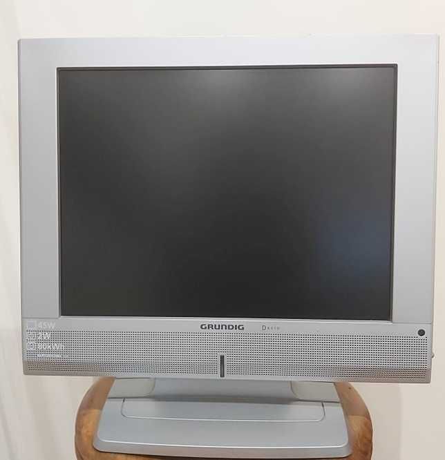 LCD TV Grundig 15''