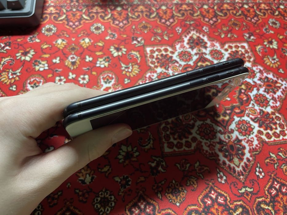 Продам Iphone 7