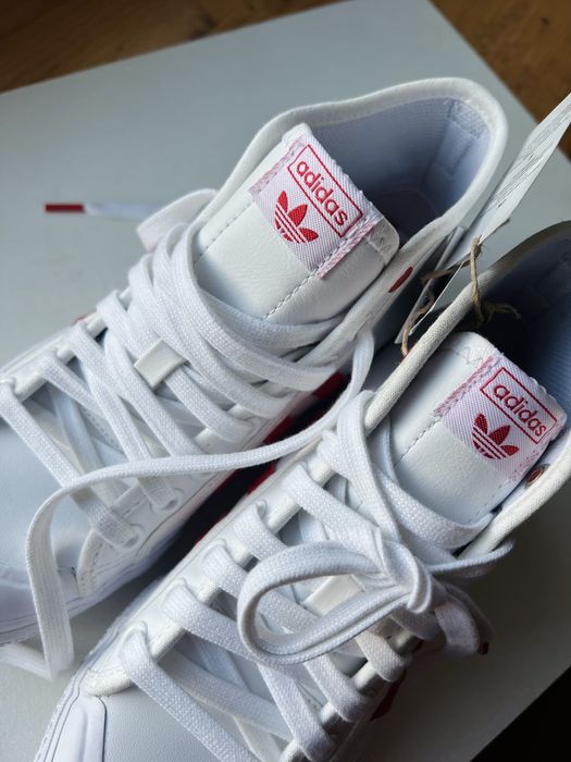 Жіночі кросівки Adidas Nizza