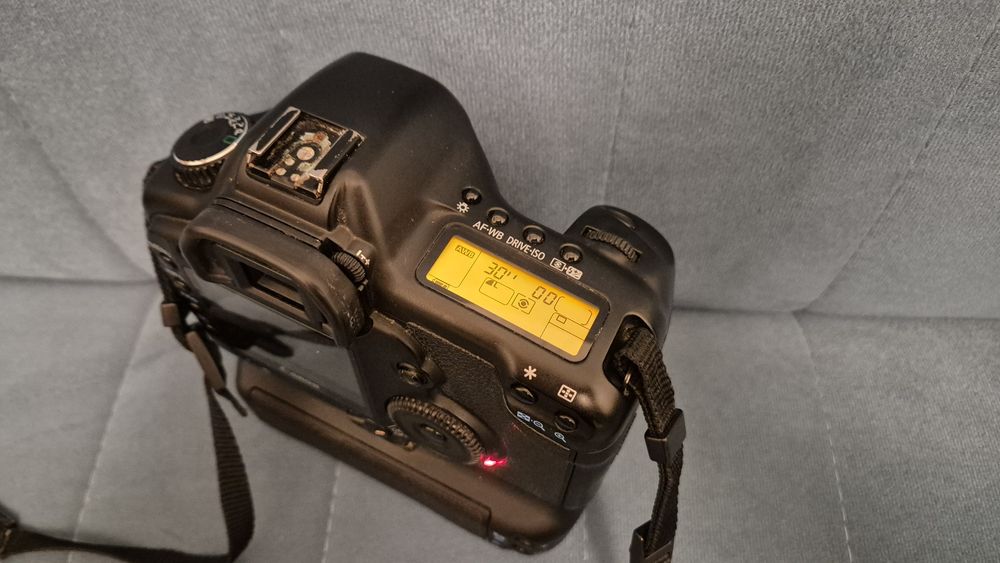 Canon 5D classic z gripem