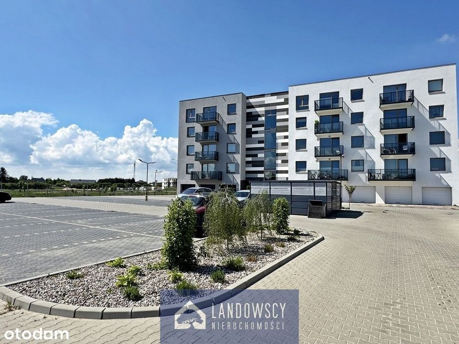 Duże, 2-pokojowe mieszkanie z balkonem | Como Park