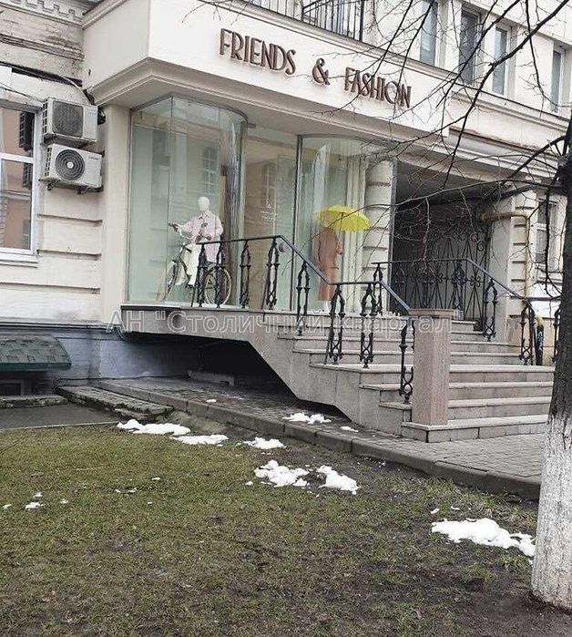 Центр, м.Площа Українських Героїв. Фасад. 95,5м2