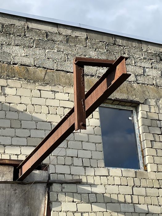 Двутавра розмір 20 см. по 20 грн. за кг.