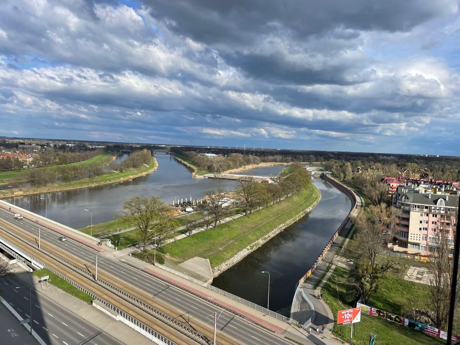 Piękny apartament na 13. piętrze z widokiem na Odrę i miasto BROWARY