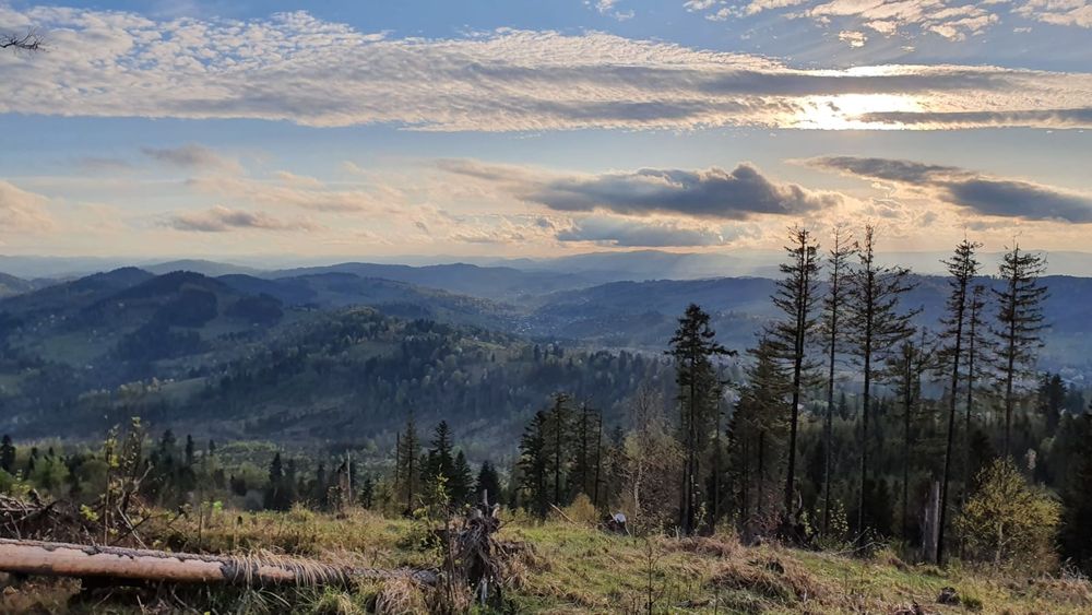 Góralski domek na szczycie obok stoku wynajem noclegi Beskid 15osób