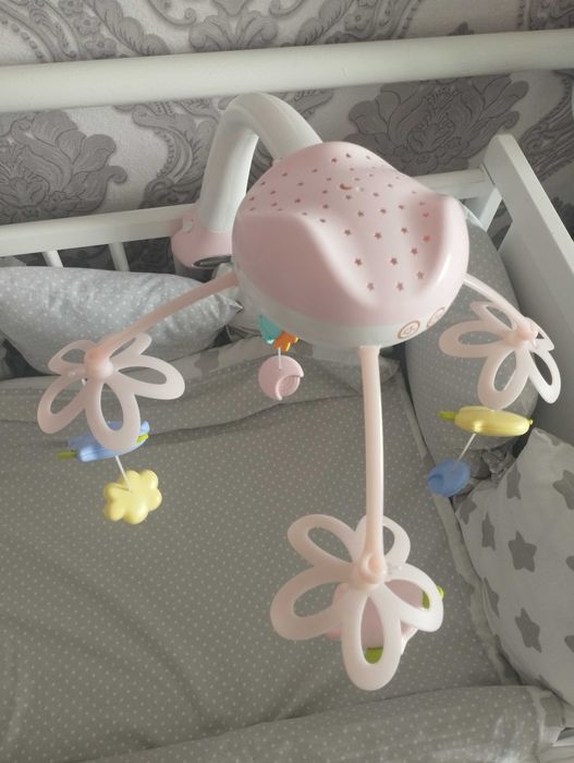 Продам мобіль "Кольорові сни" стан нового