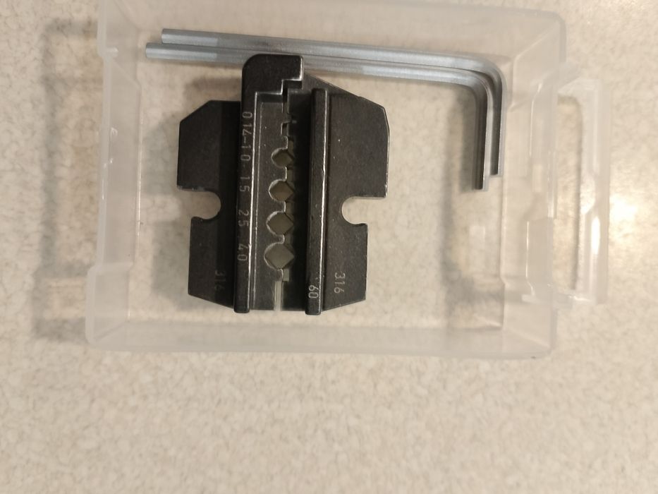 Szczęki matryce do zagniatania Knipex