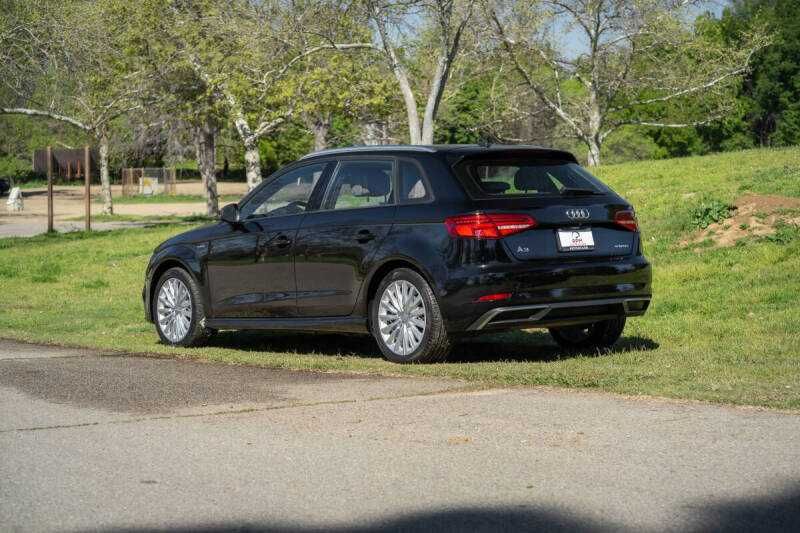 2017 Audi A3 Sportback e-tron Premium