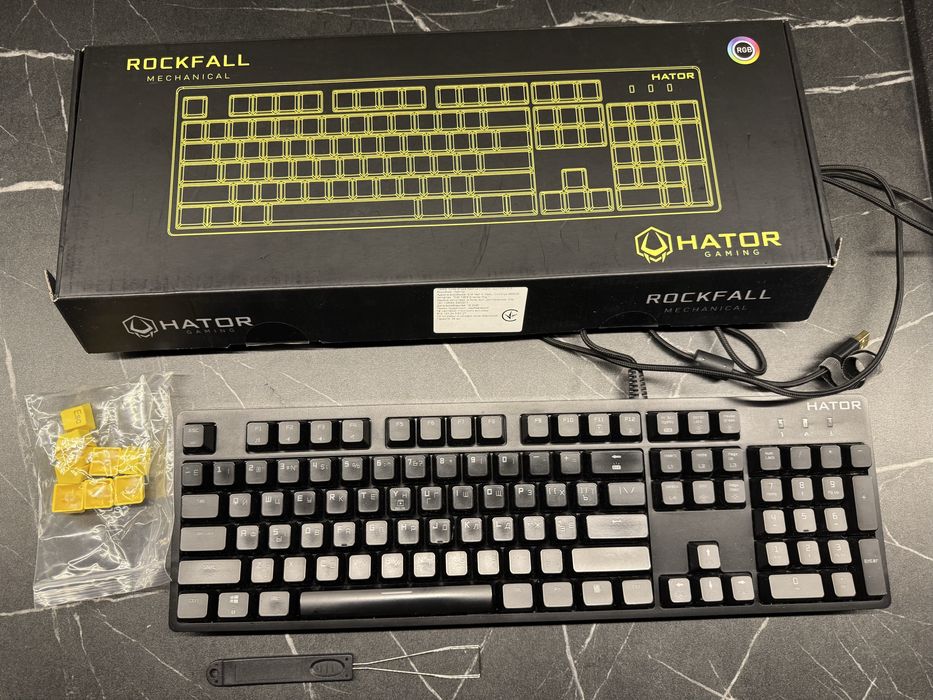 Продам клавиатуру HATOR Rockfall Mechanical