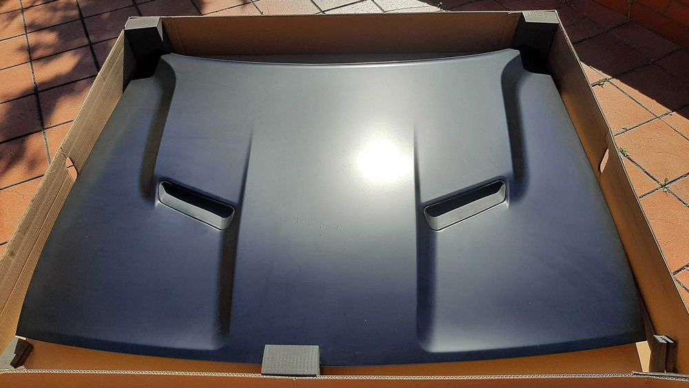 Maska DODGE CHALLENGER 2015- Aluminium