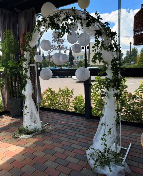 Арка в оренду, можливо додатково аксесуари