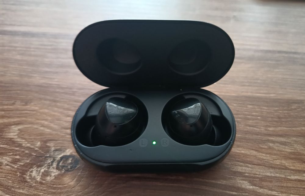 Наушники Samsung Galaxy Buds sm-r170