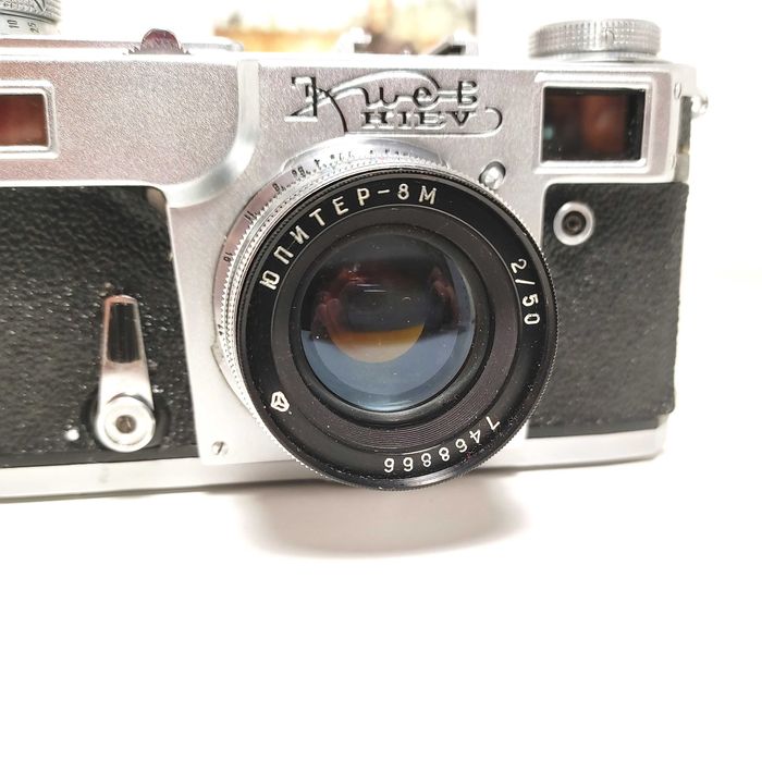 Radziecki analogowy Dalmierz KIEV 4A z Jupiter 8M 50 mm 1:2  1975 rok