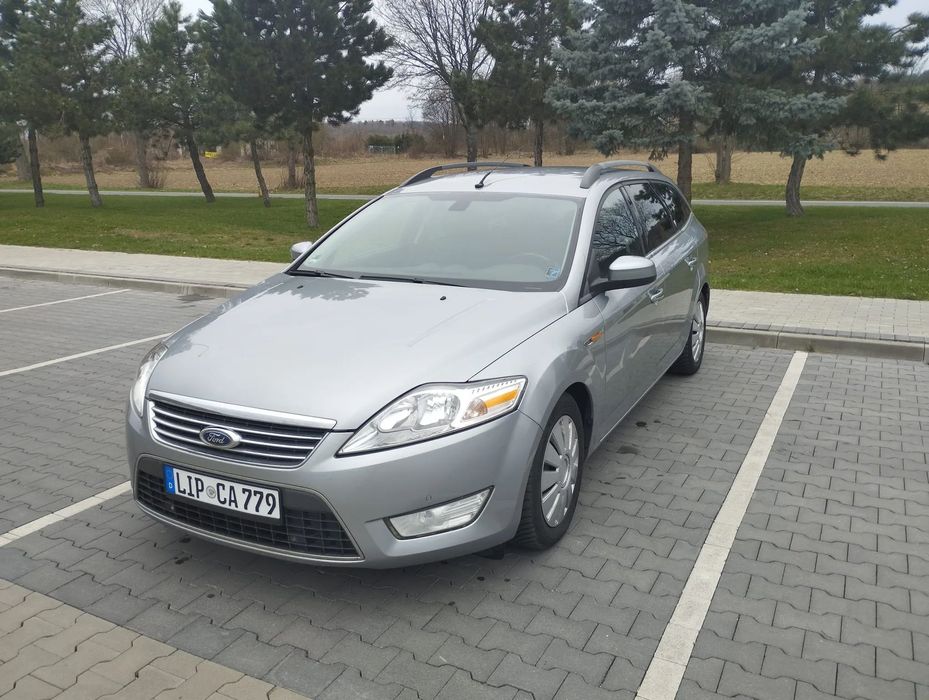 Ford Mondeo SW Ghia 2.0 benzyna 145KM bez korozji z Niemiec zadbany