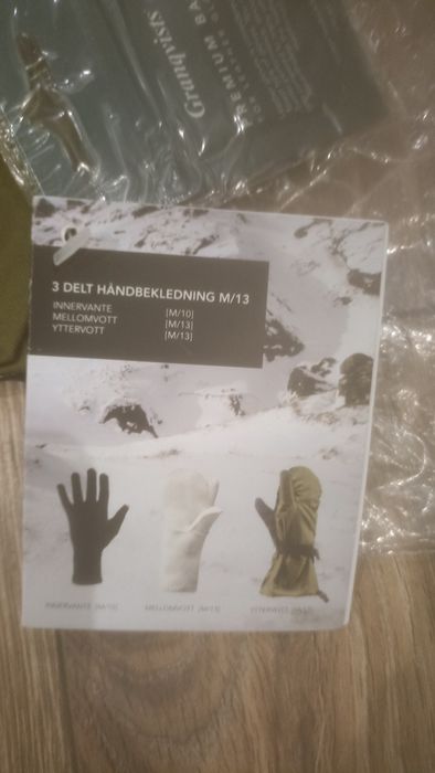 Продам рукавиці, всі подробиці на фото. Стан новий