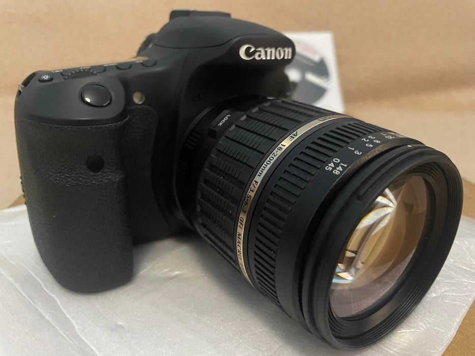 Canon EOS 60D EF-S 18-135mm f/3,5-5.6 + TAMRON AF18-200MM XR DI II