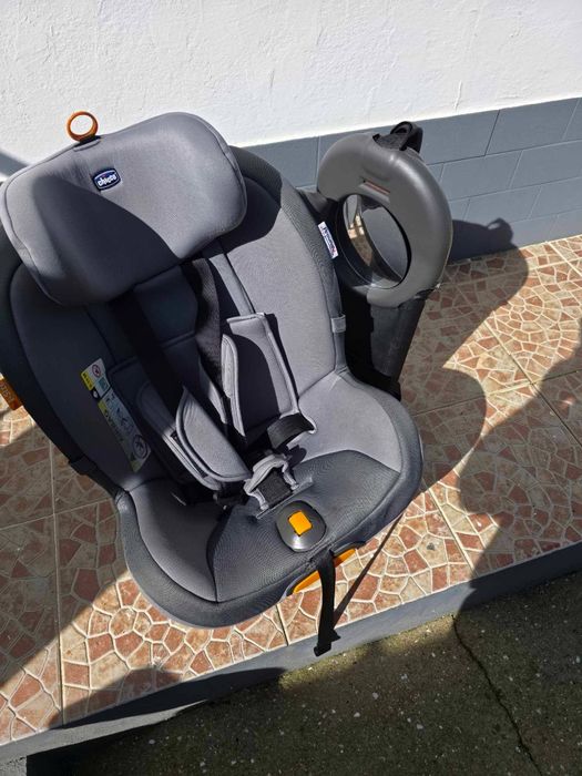 Cadeira auto Chicco COM ISOFIX