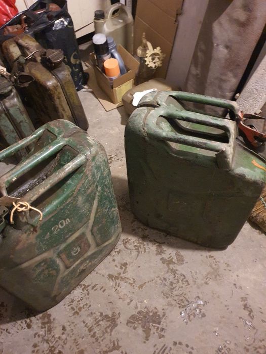 Каністра радянська для пального