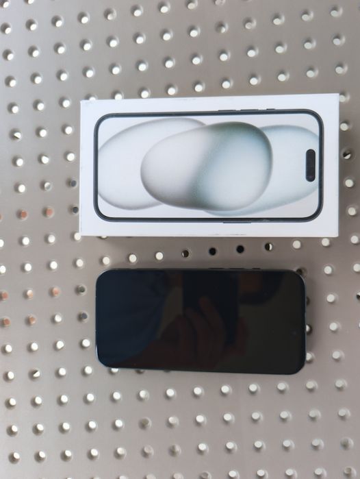 iPhone 15 w bardzo dobrym stanie