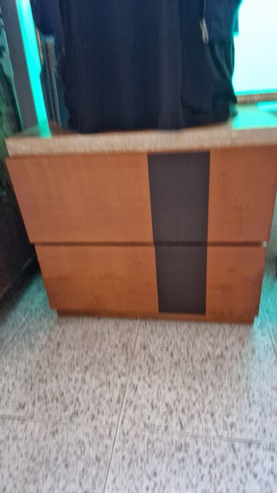 Mesinha de cabeceira