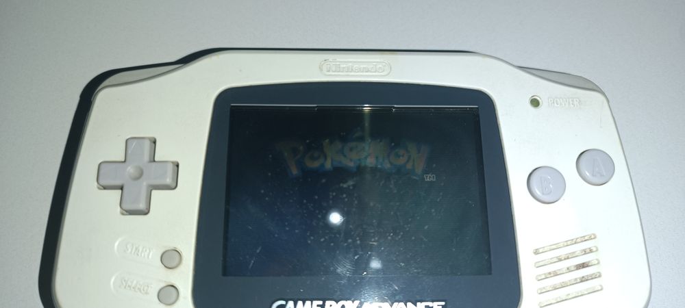 Gameboy advance branca
