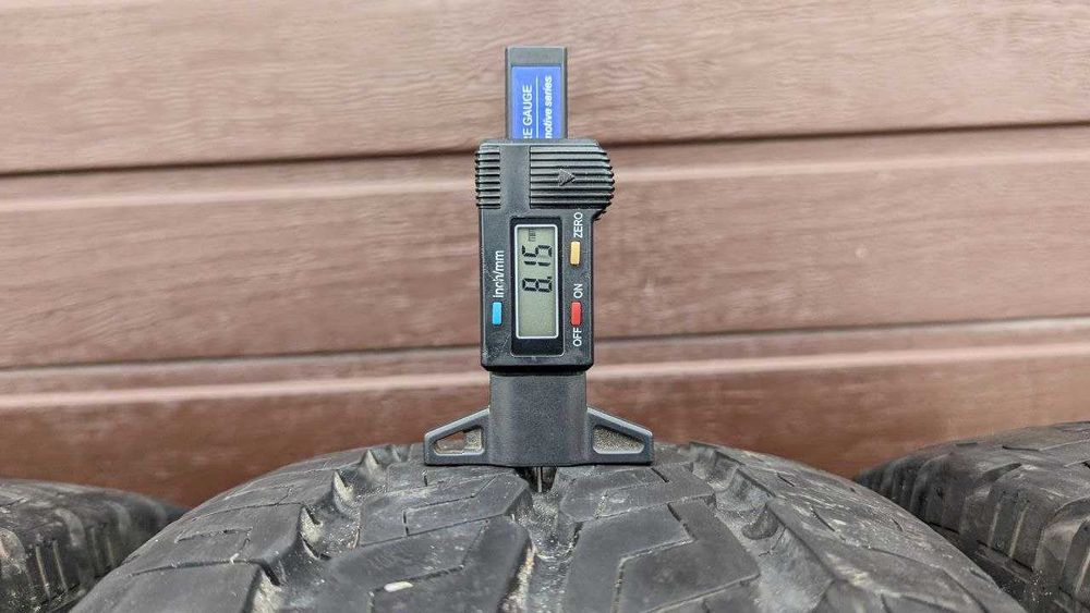 Шини 225/65 R16C 112R Continental VancoCamper