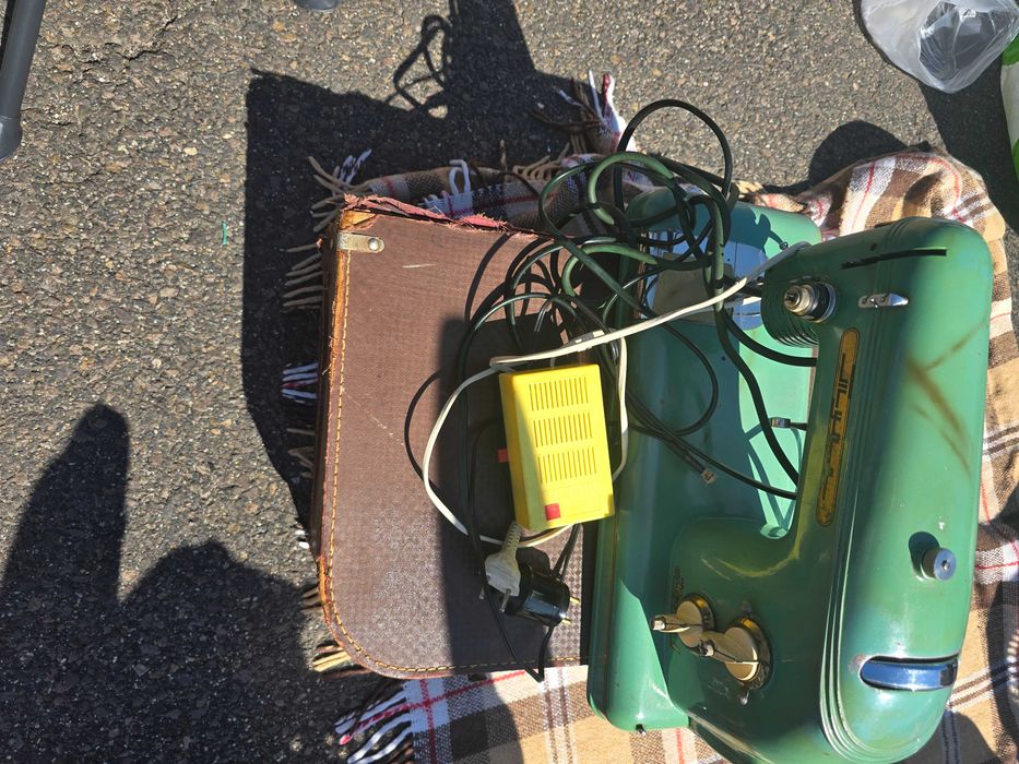 Maszyna do szycia sprawna