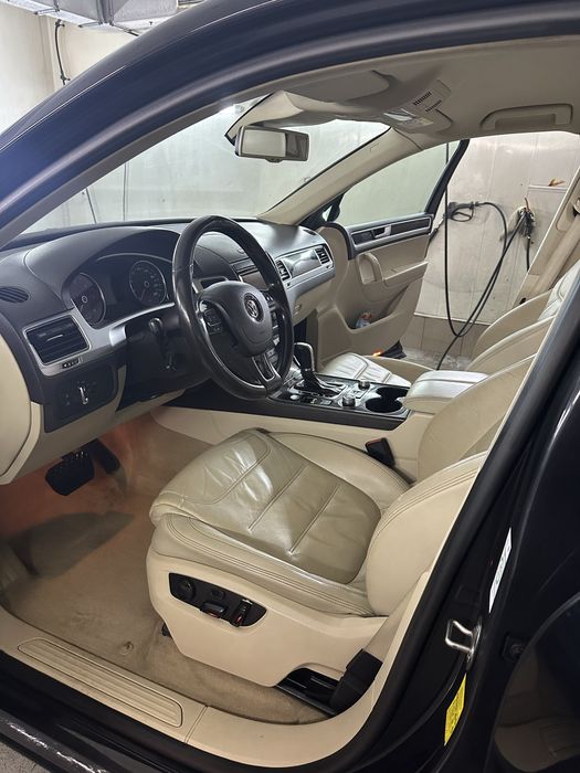 Продам  власний автомобіль WV Touareg