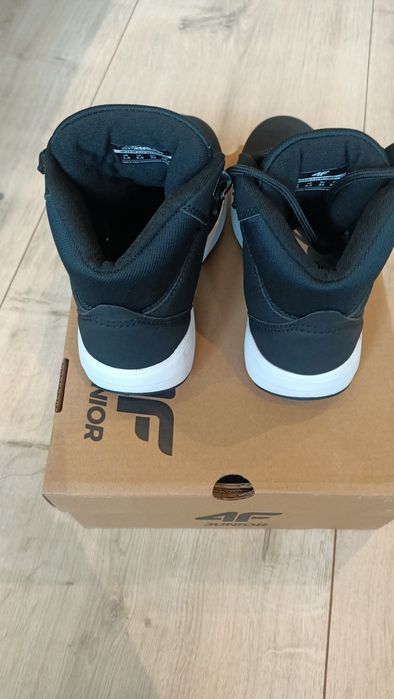 Buty zimowe 4F Polecam!