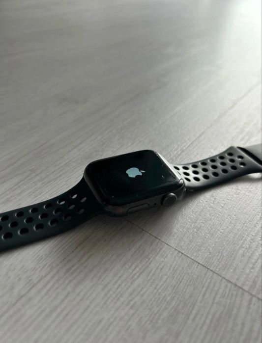 Apple Watch series 6 Nike Sports