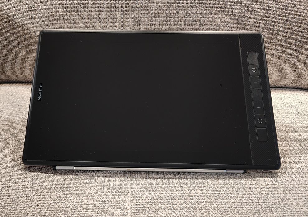 Tablet graficzny Huion Kamvas Pro 13 2.5K  - jak nowy