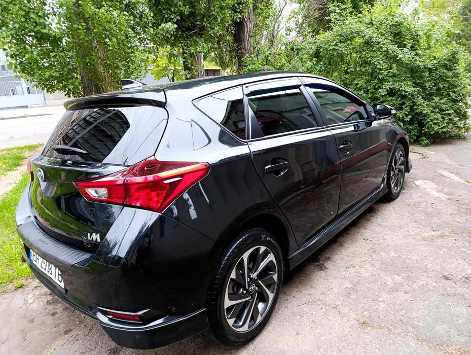 Scion IM (Toyota Auris) 1.8 АВТОМАТ 2016 год