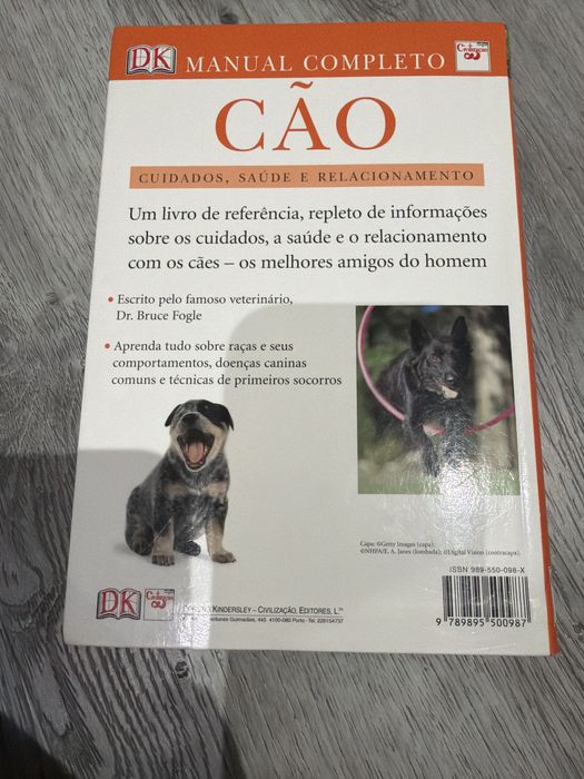 Livro “Manual Completo - Cão”
