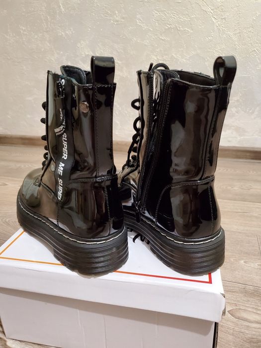 Ботинки женские демисизонные