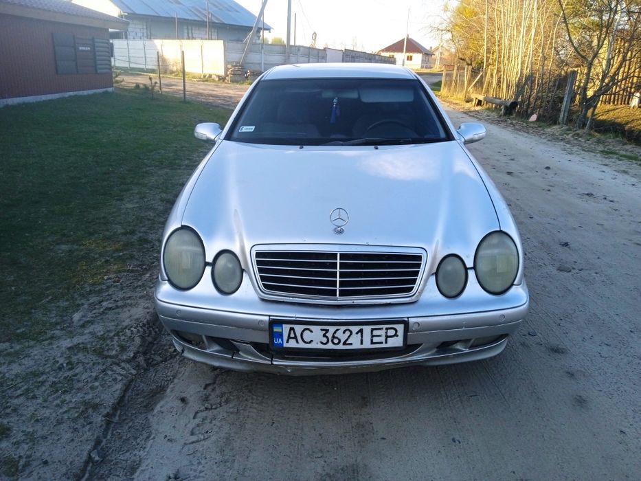 Продам мерс CLK.