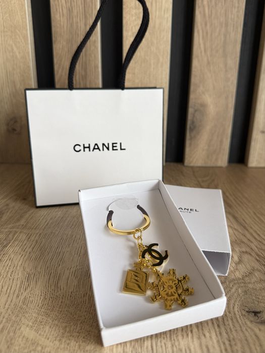 Брендові аксесуари оригінал