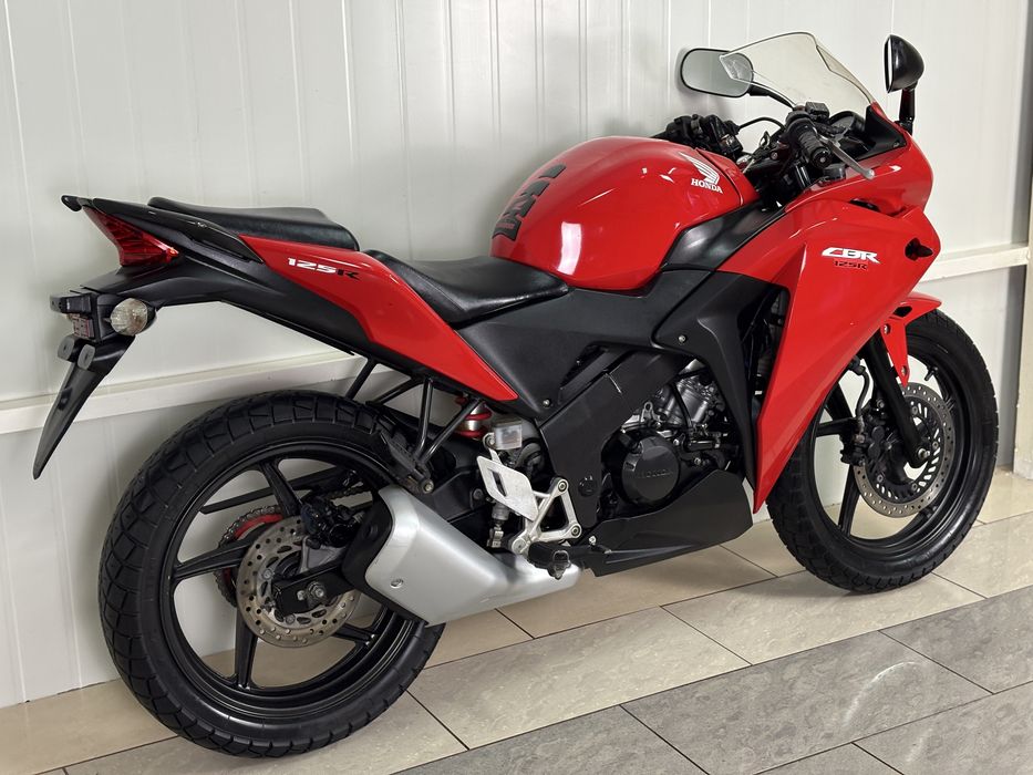 Honda Cbr 125 Jc50 #Okazja #Mały przebieg #10 szt cbr w różnych kolora