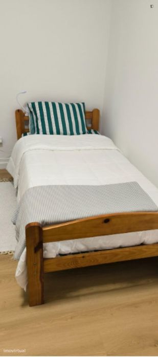 Quarto - localizado em Figueira da foz