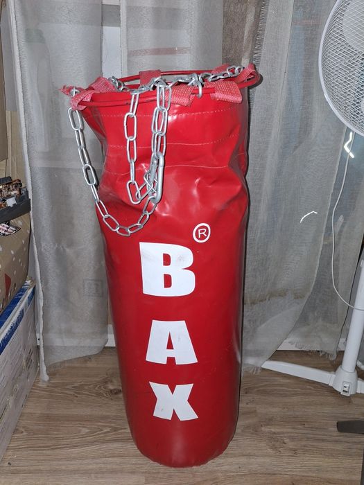 Груша боксерська з кріпленням