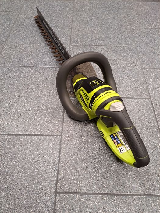 Ryobi nożyce do żywopłotu