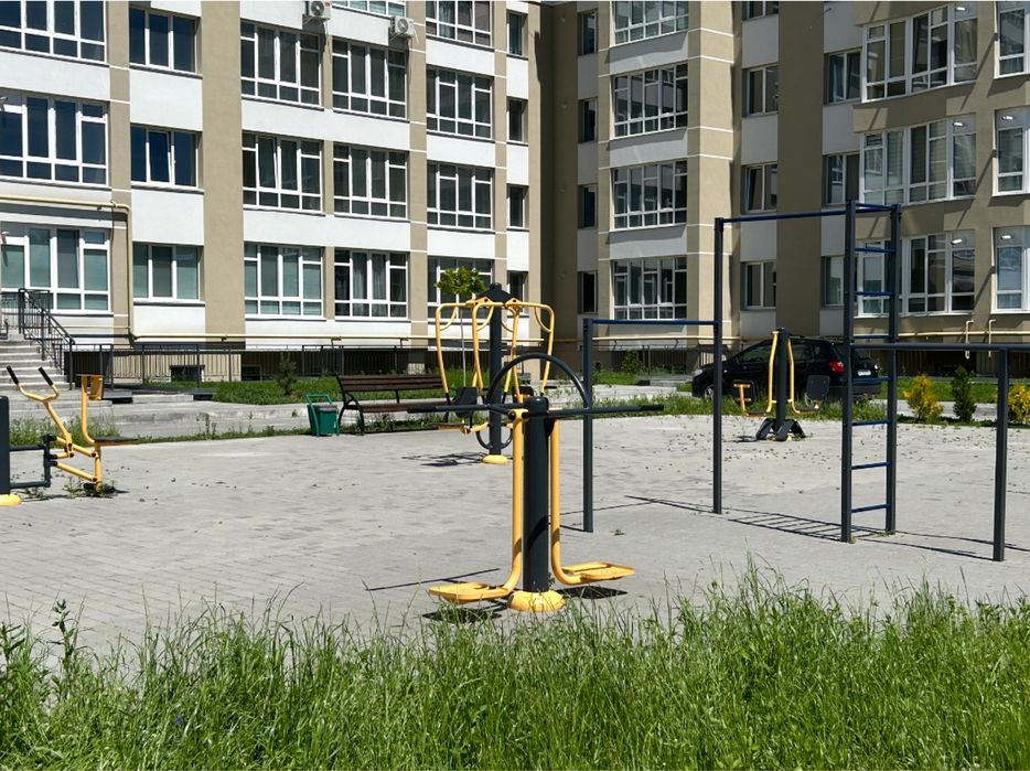 1-кімн. квартира. Новобудова по вул.Зарічанській.  Подобово.На місяць