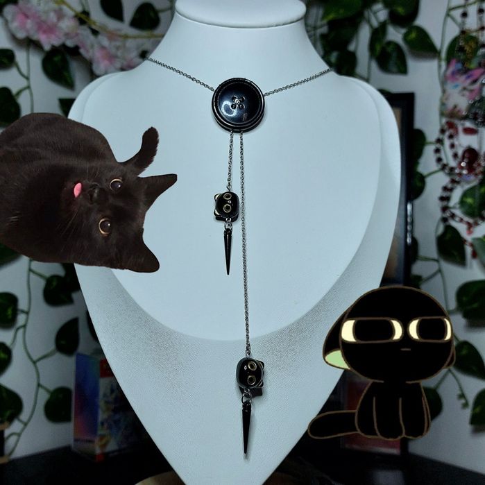 Koteczkowy naszyjnik