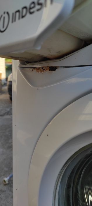 Продам пральну машину під ремонт