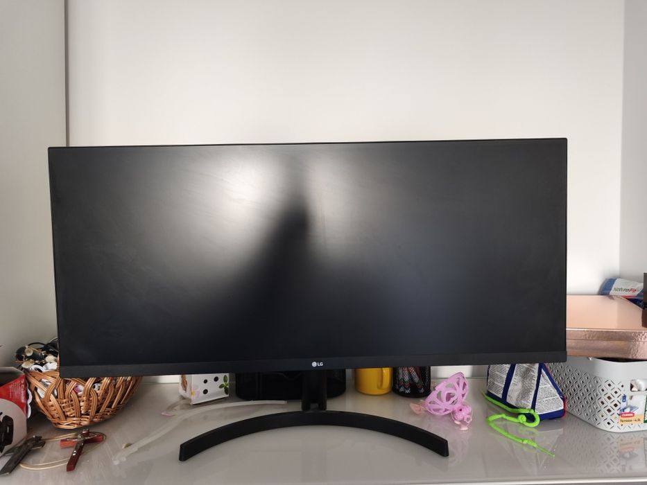 Monitor LG 32 34 cale