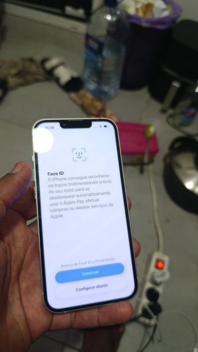 iPhone 13  normal 5g