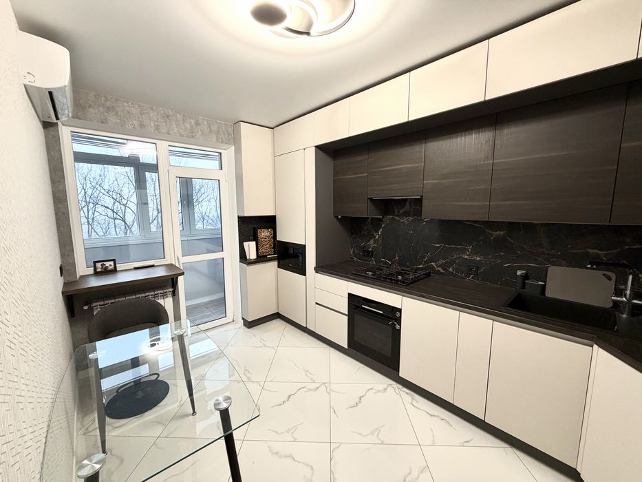 Двокімнатна в Новобудові. 69м2. Ремонт. Індивідуальне опалення