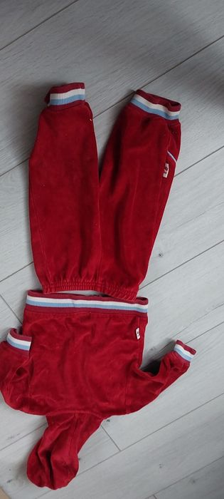 Dres dresik welurowy niemowlęcy dla chłopca 68 mk