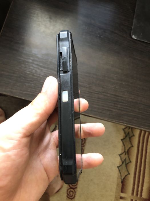 Продам телефон JEASUNG P8 телефон в робочому стані